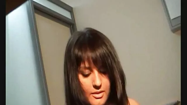پورنو بدون ثبت نام  آموزش کیر توکون خفن رابطه جنسی به یک زن.