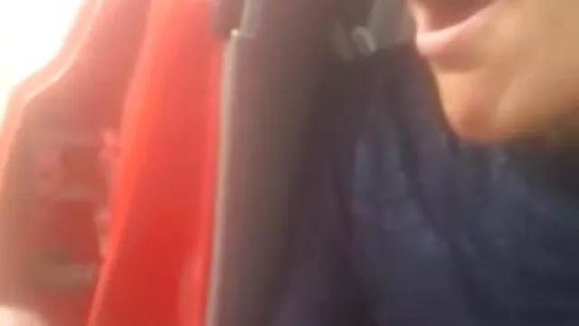 پورنو بدون ثبت نام  خدمتکار روسی زنانگی را به عکسهای سکسی کوس کیر خود جلب می کند.
