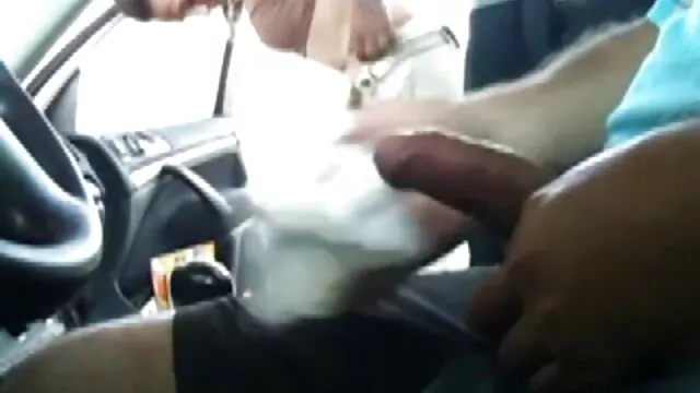 پورنو بدون ثبت نام  زاغه بالغ از یک تاجر تصاویر سکسی کیر تو کس سکس می پرسد.