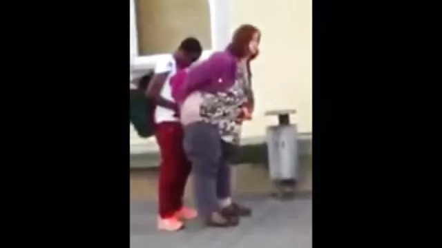 Xxx بدون ثبت نام  سکس با عمه چهل ساله انجمن کیرو کس پسر.