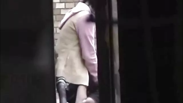 پورنو بدون ثبت نام  بچه عکسهای سکسی کیر و کوس های جوان با تلاش برای ثبت رکورد های خصوصی درگیر در یک عیاشی جنسی می شوند